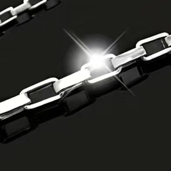 Men's Titanium Steel never fade square link chain necklace! 18" 🔗 😍 - Picture 2 of 4